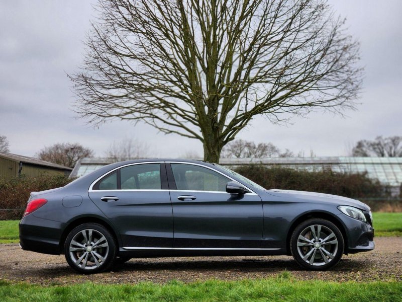 MERCEDES-BENZ C CLASS