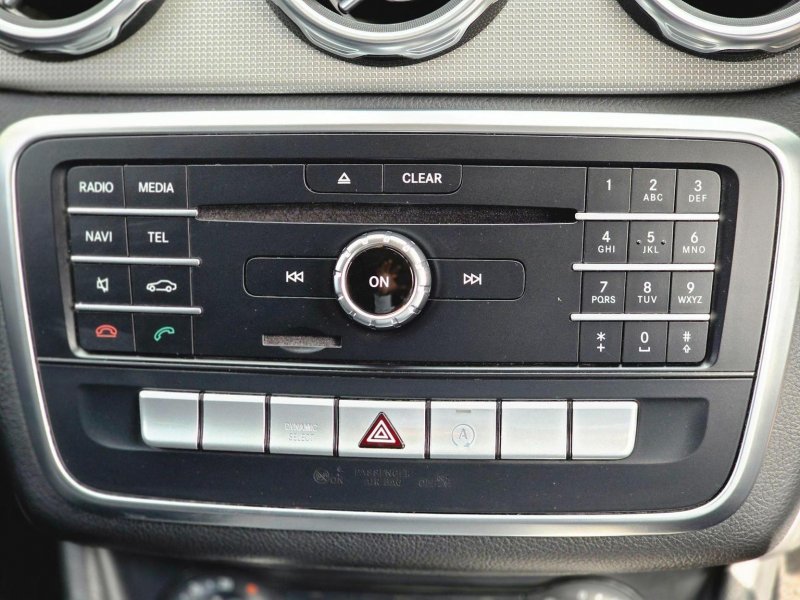 MERCEDES-BENZ GLA CLASS