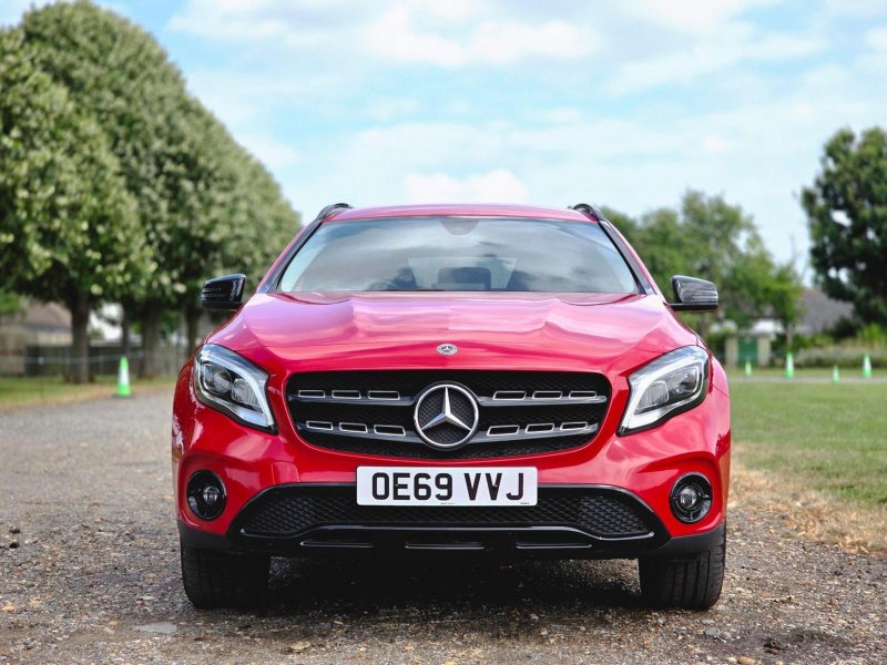 MERCEDES-BENZ GLA CLASS
