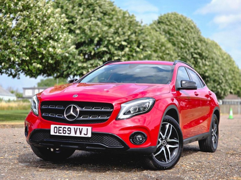 MERCEDES-BENZ GLA CLASS