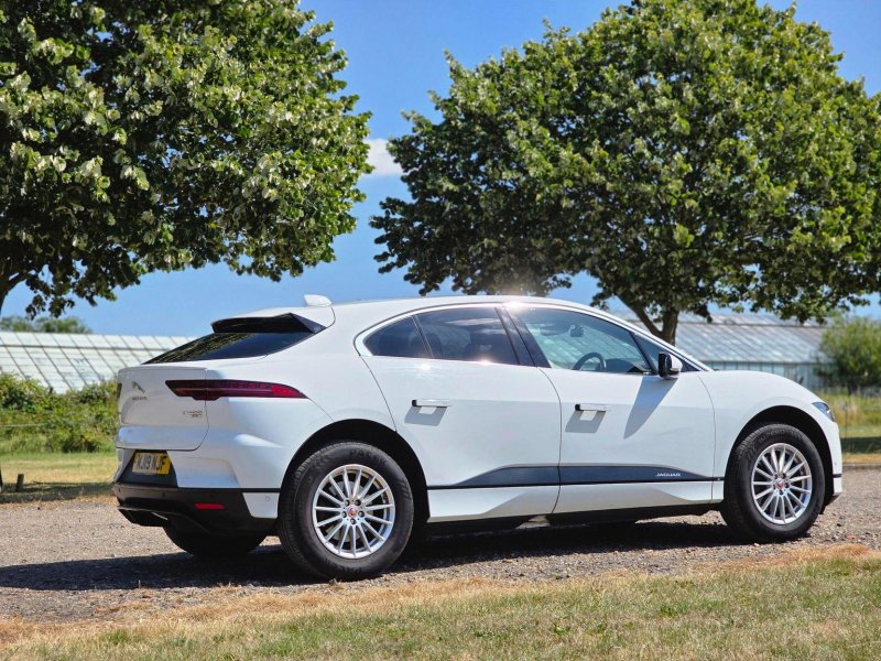 JAGUAR I-Pace
