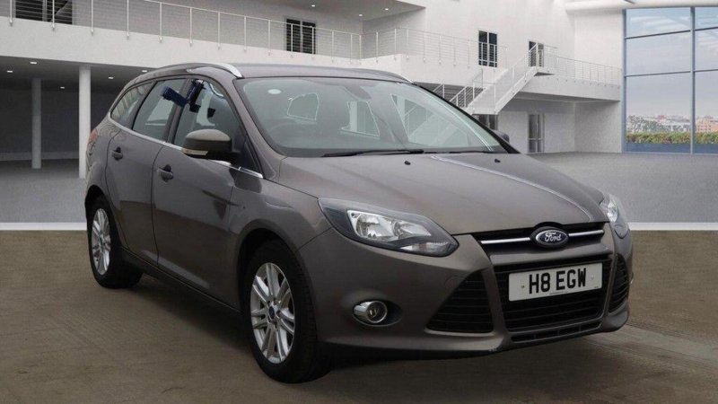 FORD FOCUS 1.6 Titanium Powershift Euro 5 5dr