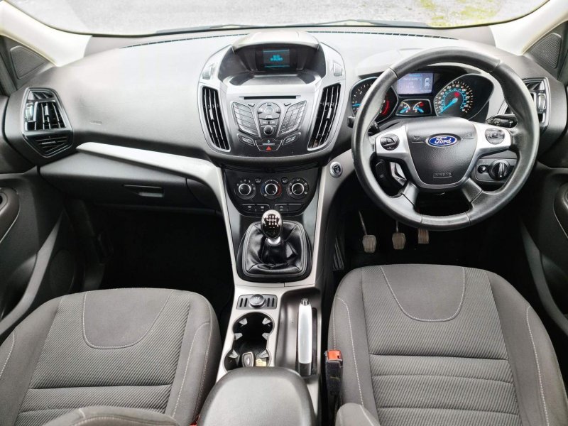 FORD KUGA