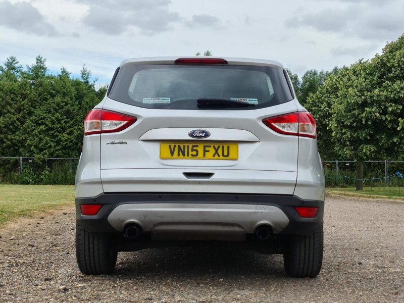 FORD KUGA